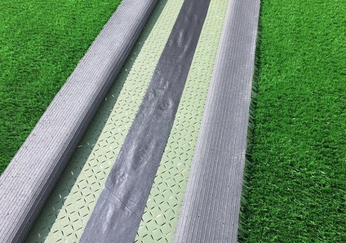 Preto dos acessórios artificiais do relvado de 20 – de 35cm pano forte dos PP para a instalação artificial da grama