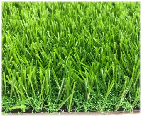 O Iso interno de confecção de malhas ajardinando de tecelagem da grama artificial de Dtex da grama 7000 do gramado aprovou